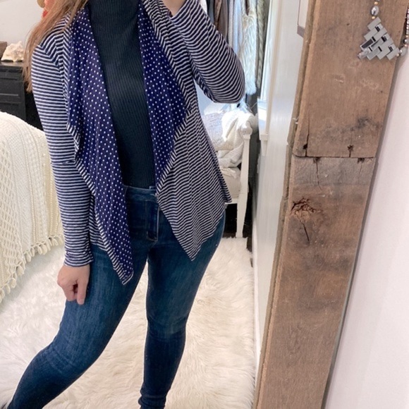 Market & Spruce polka dot & striped cardigan size small - Picture 3 of 6